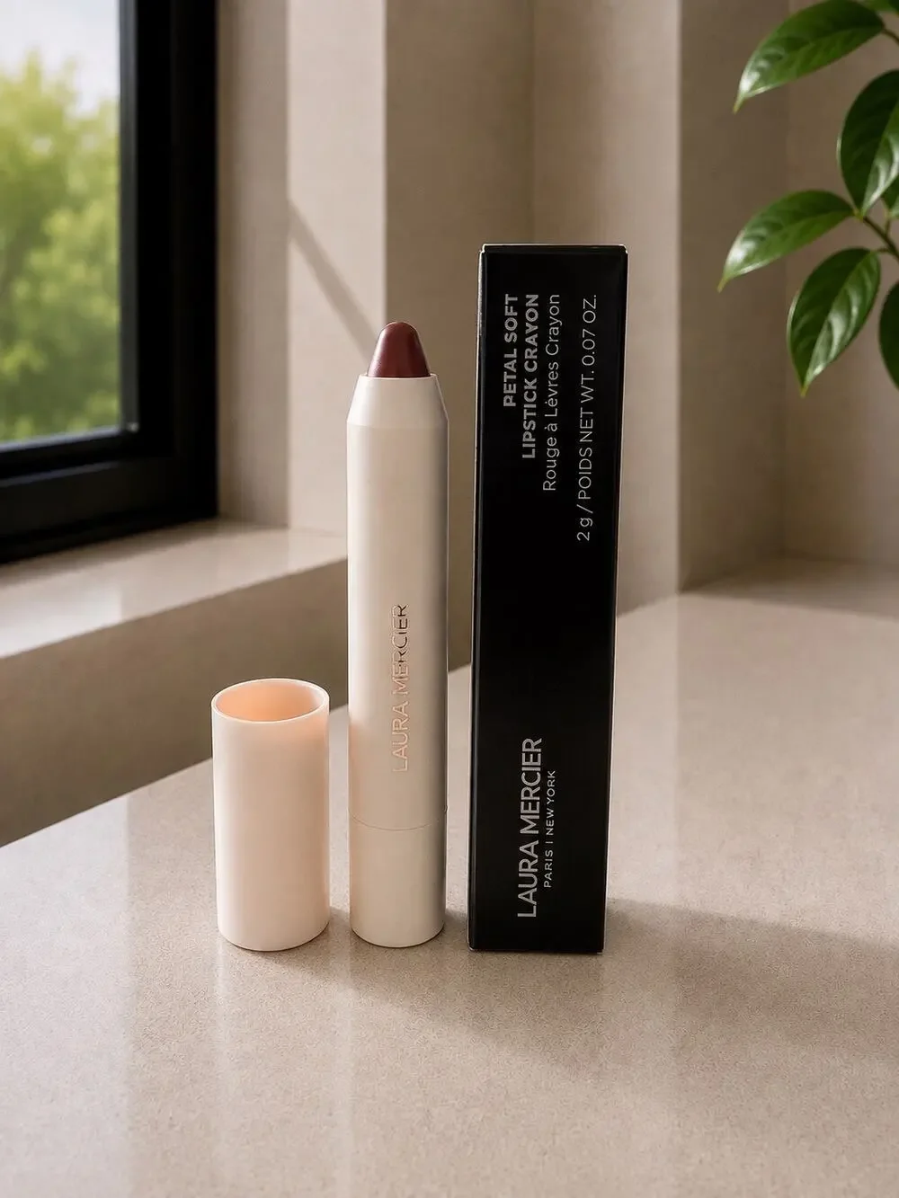 $36 New Laura Mercier 303 Jeanne Petal Soft Lipstick Crayon